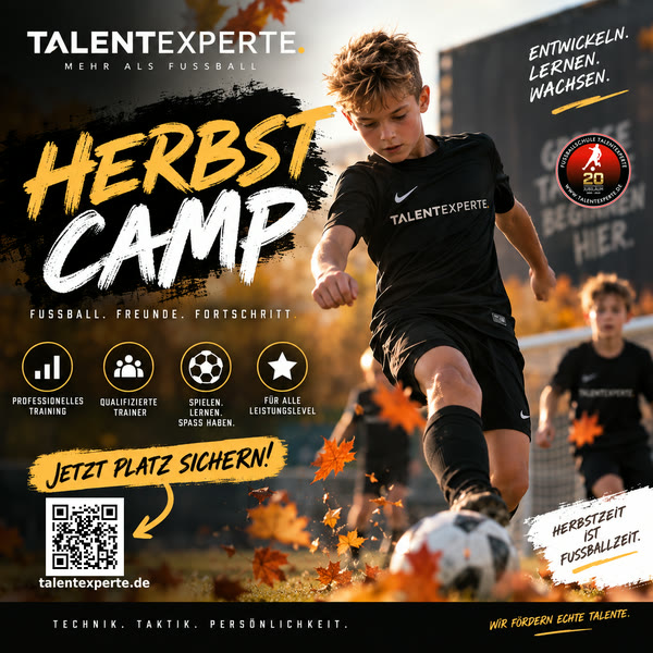 Herbstcamp I: Junge beim Torschuss im Herbstlaub